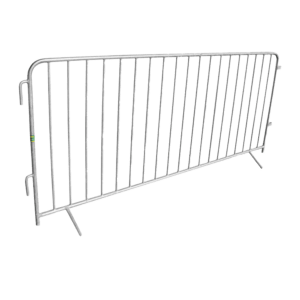 Absperrgitter aus Stahl mit seitlich angebrachten Haken zur einfachen Verbindung.